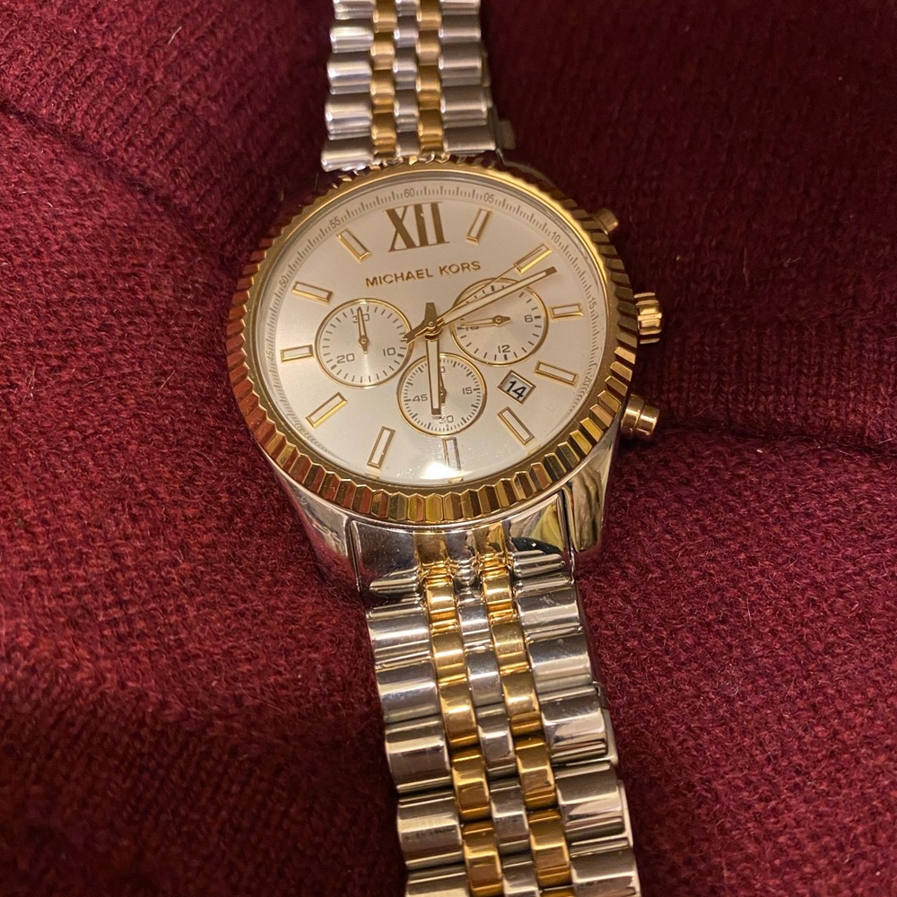 MK watch